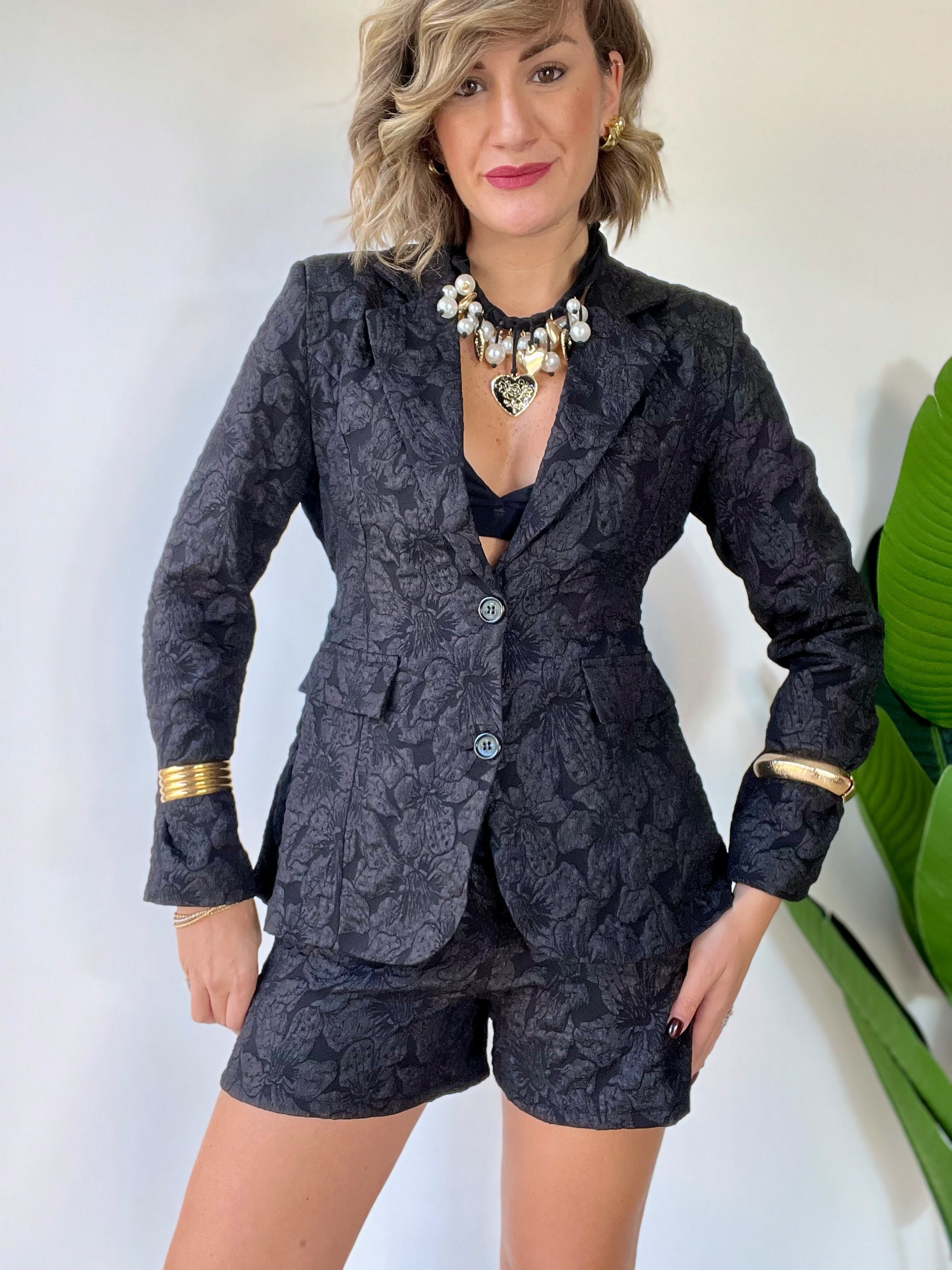 Completo blazer+ shorts damascato