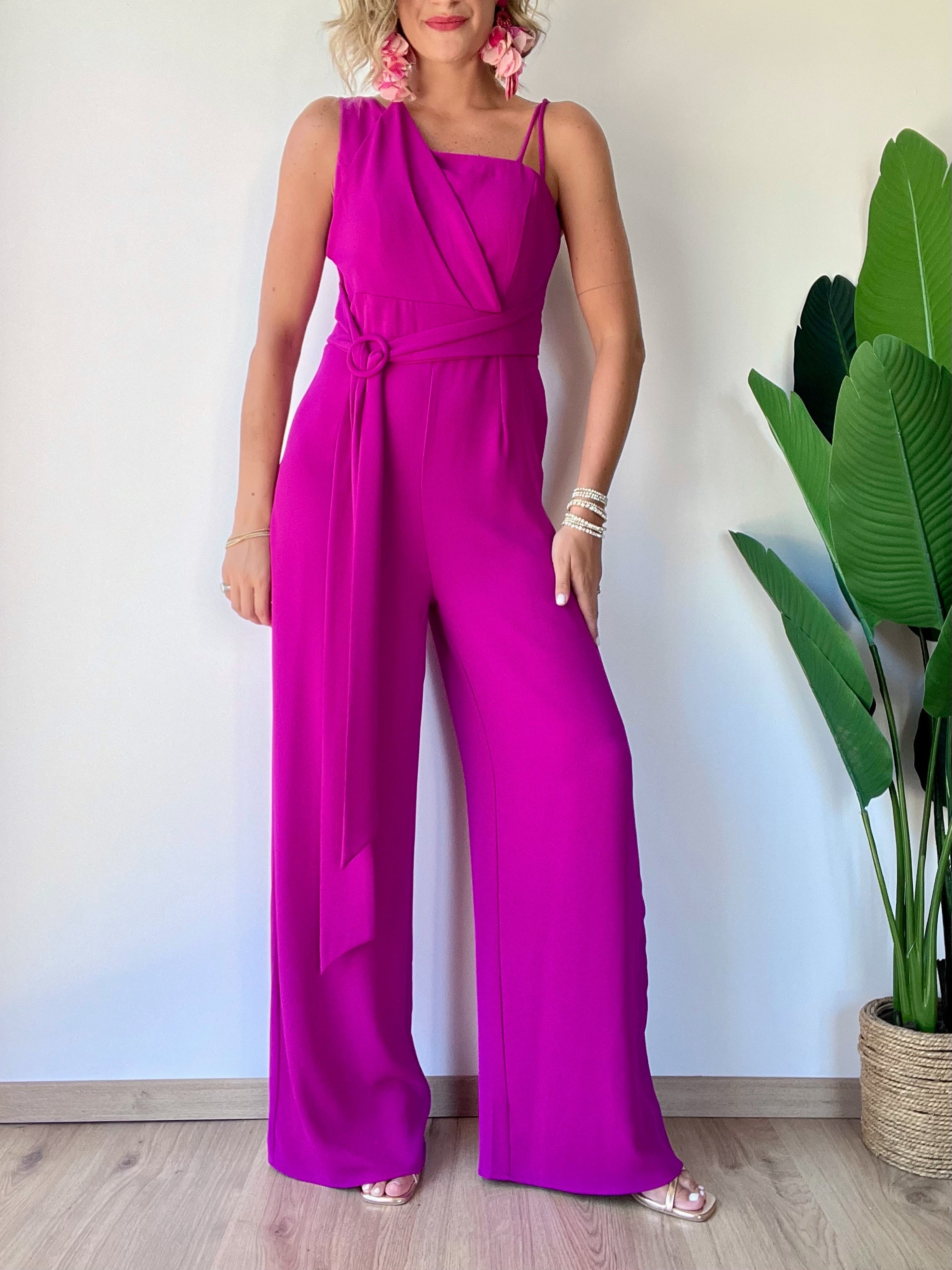 Tutone monospalla fucsia con cintura