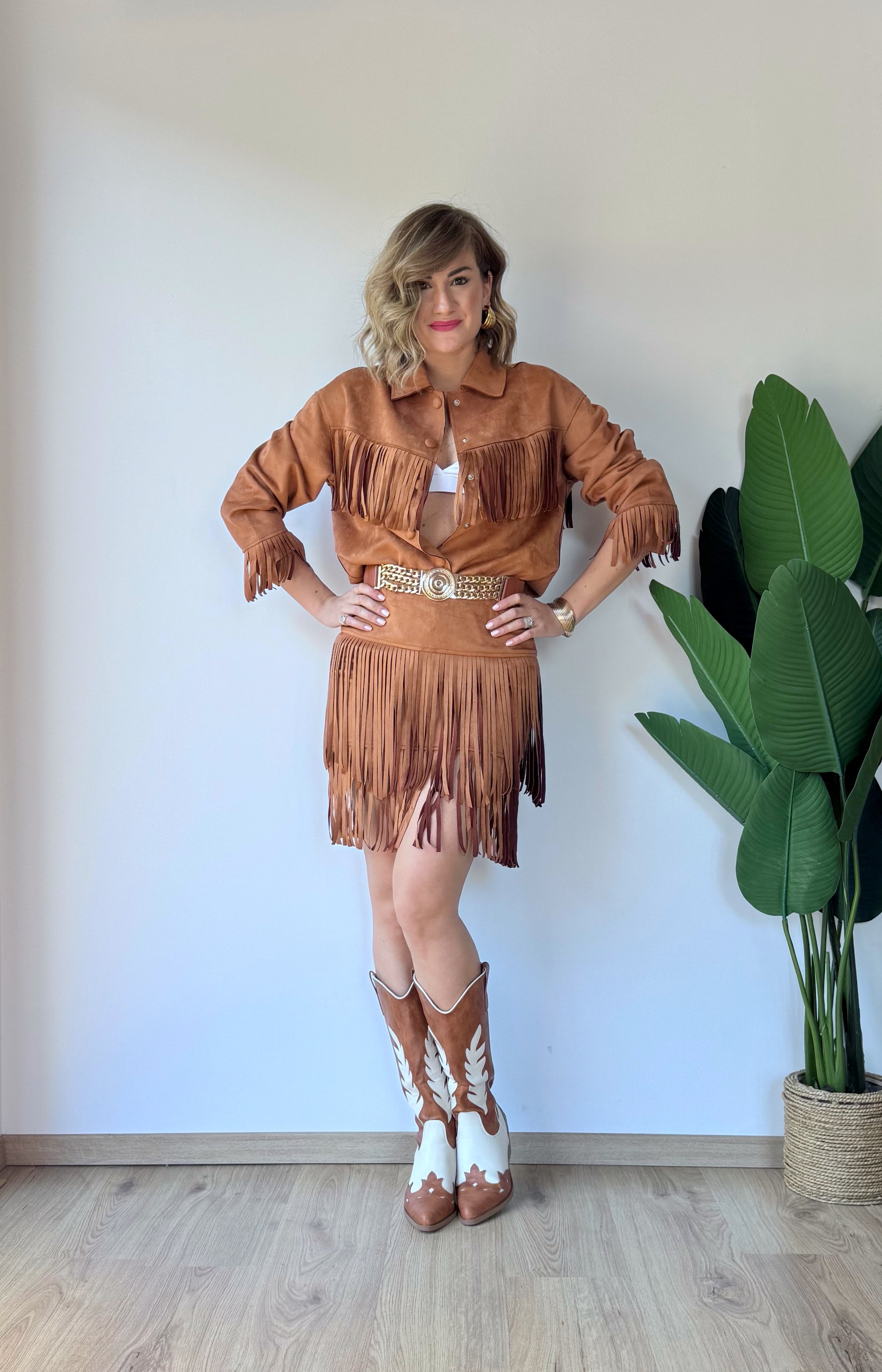 Camicia in camoscio leggero con frange