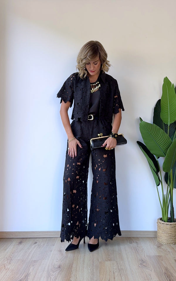 Coordinato con pantalone in pizzo nero