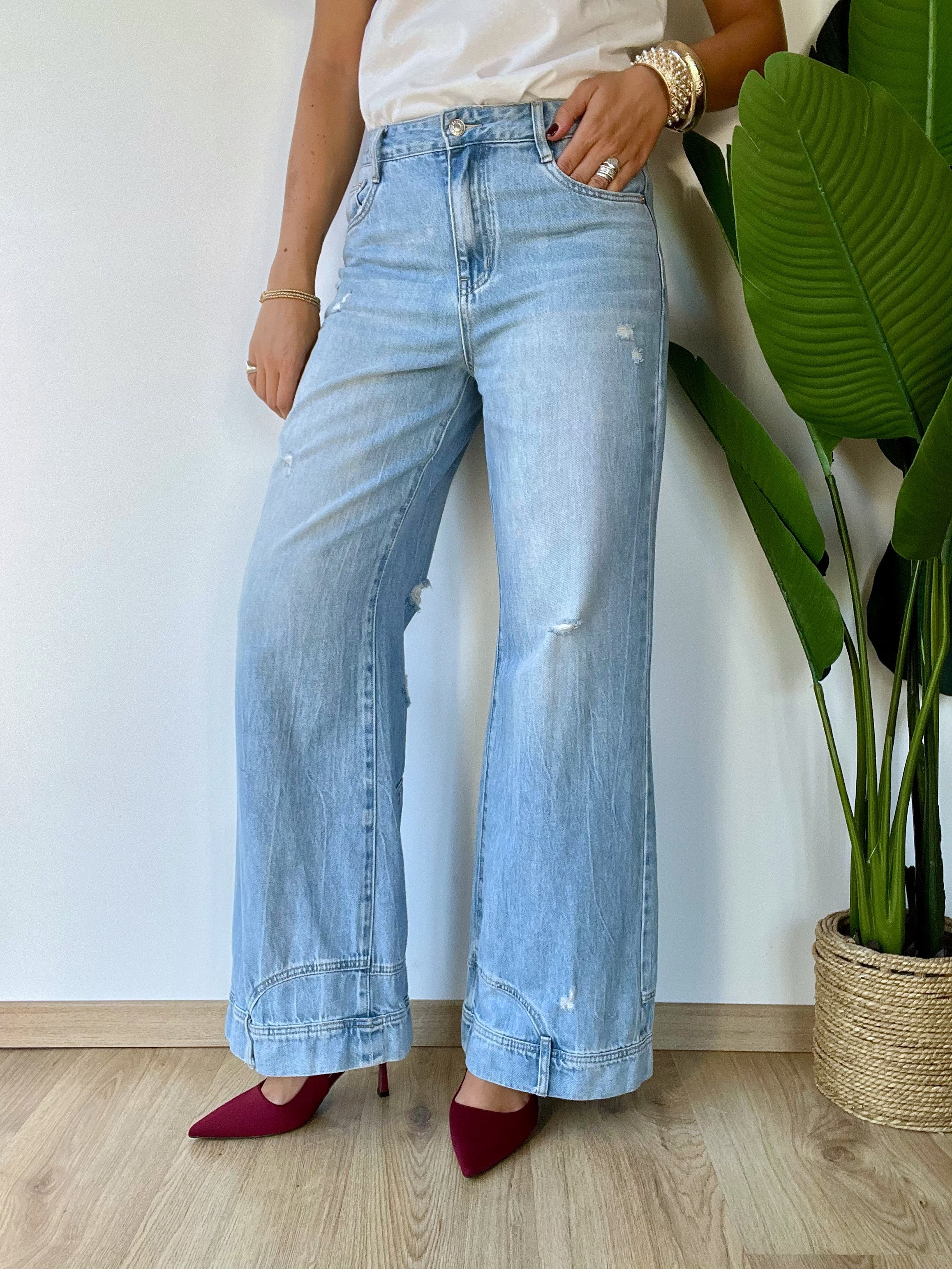 Jeans con vita al contrario
