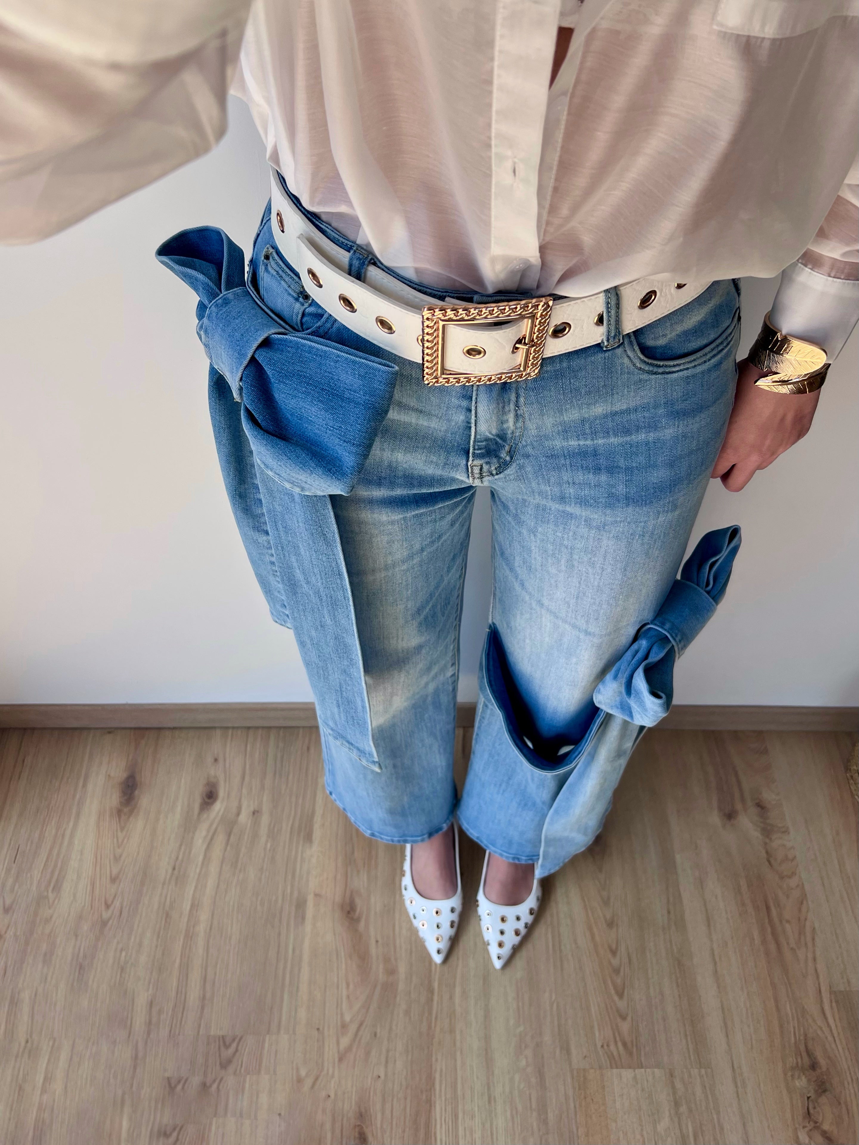 Mini décolleté con borchie