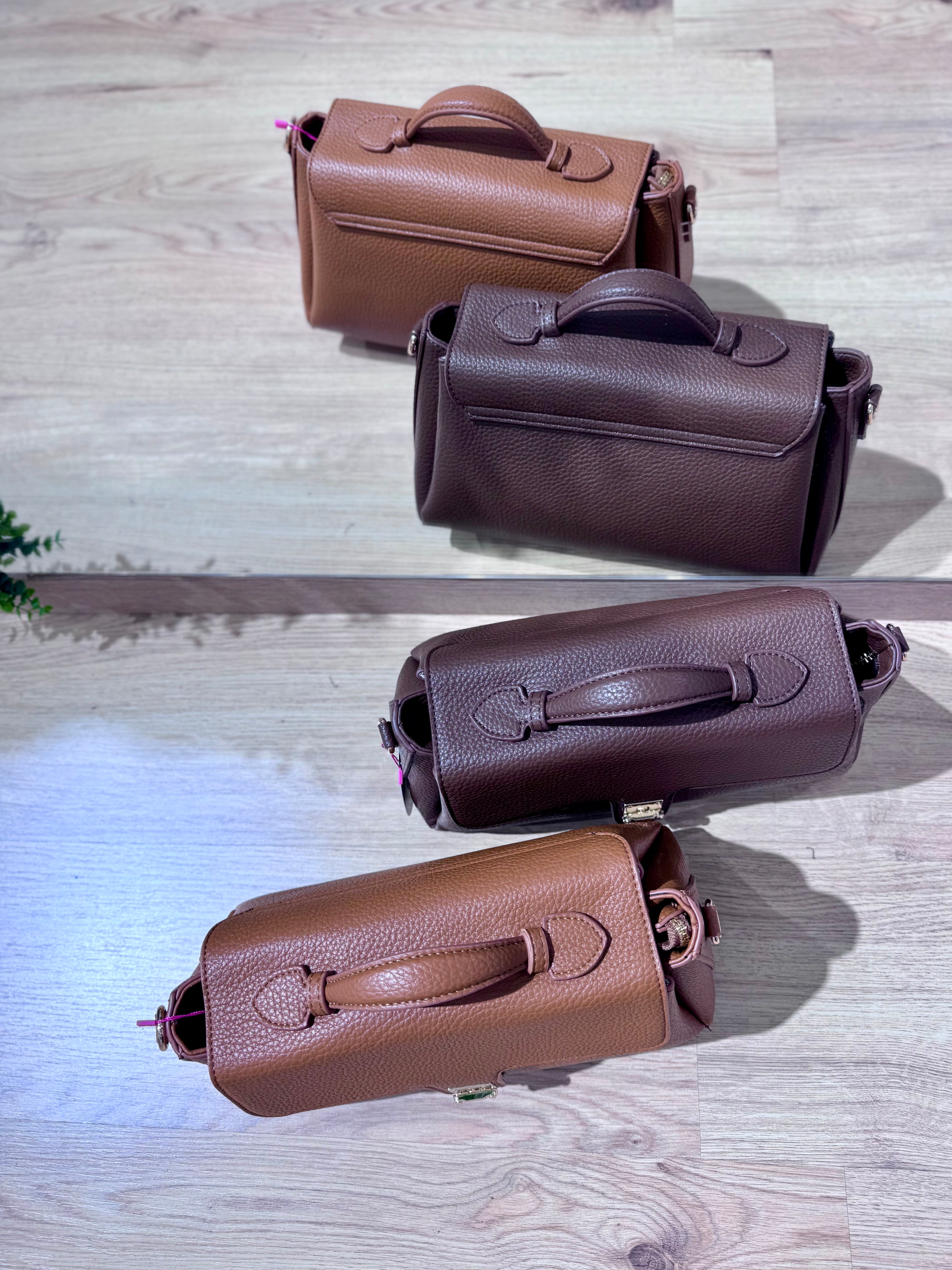 Pochette con tracolla