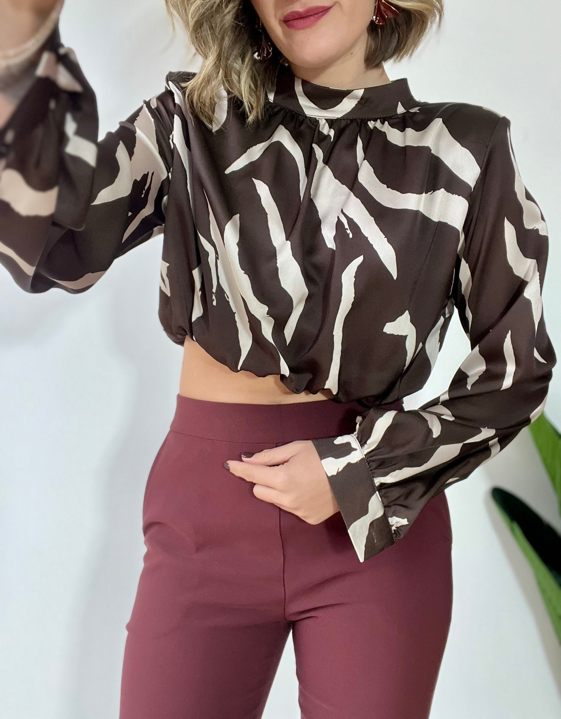 Camicia/blusa crop a fantasia