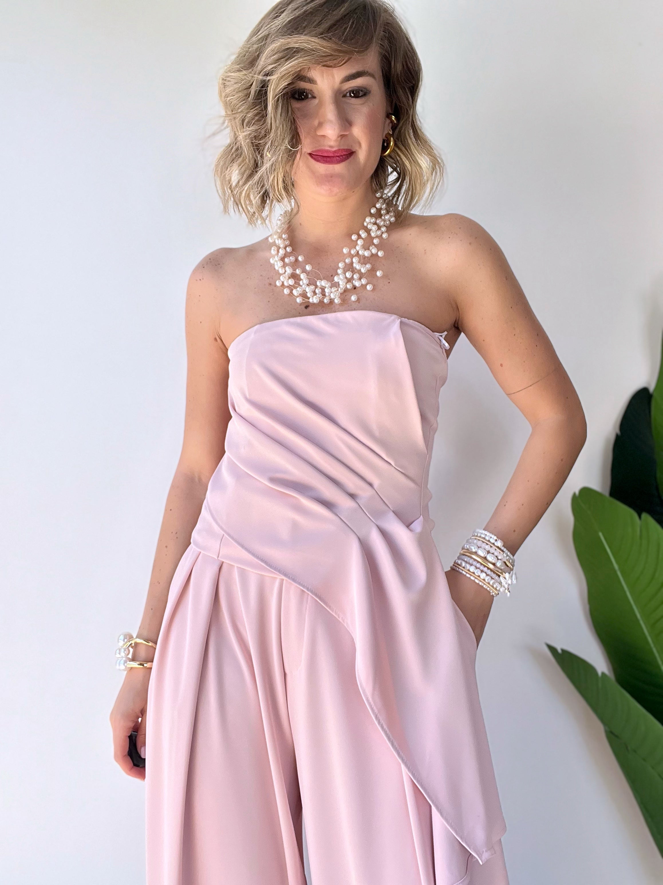 Collana girocollo con piccole perle