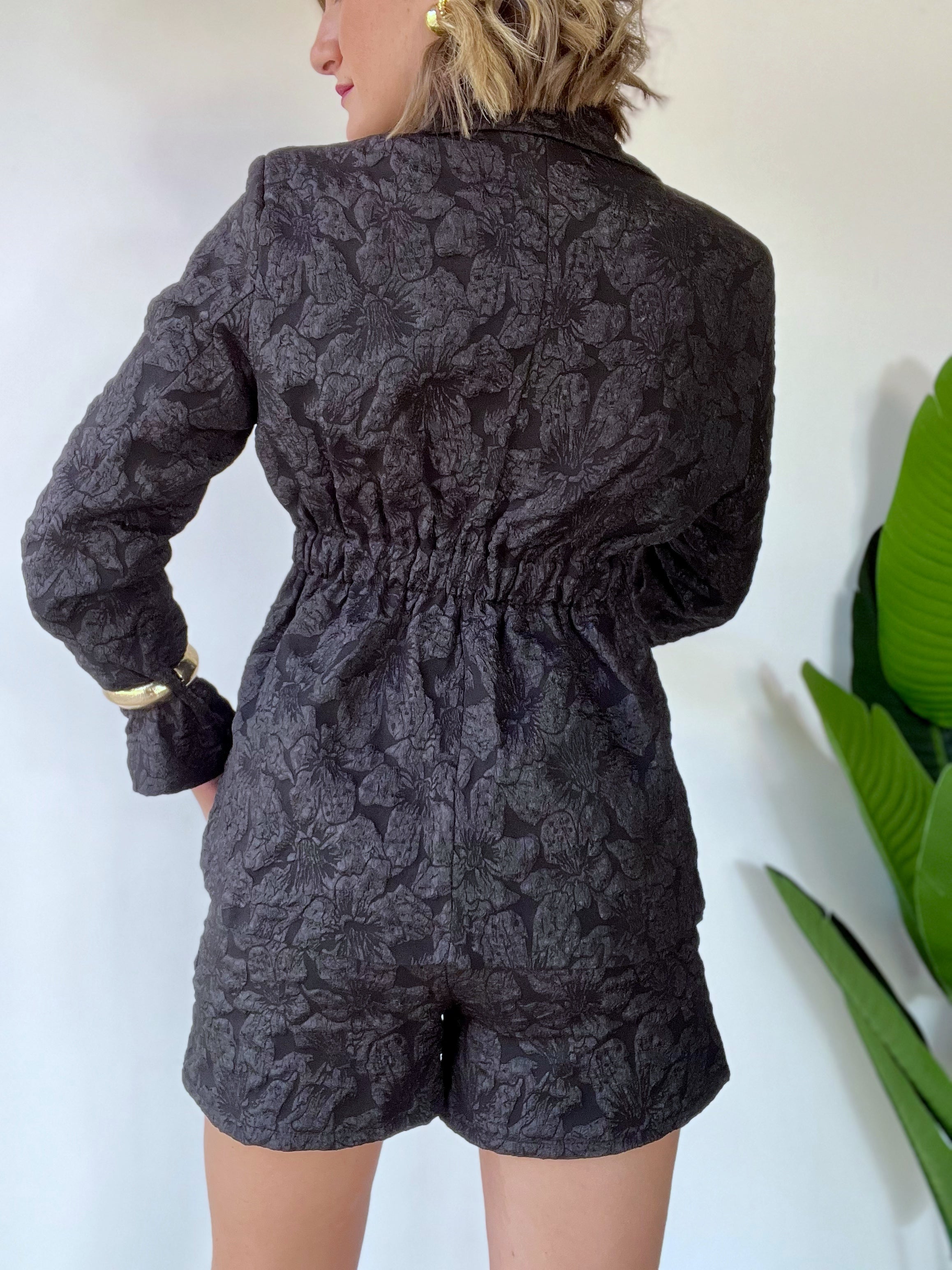 Completo blazer+ shorts damascato