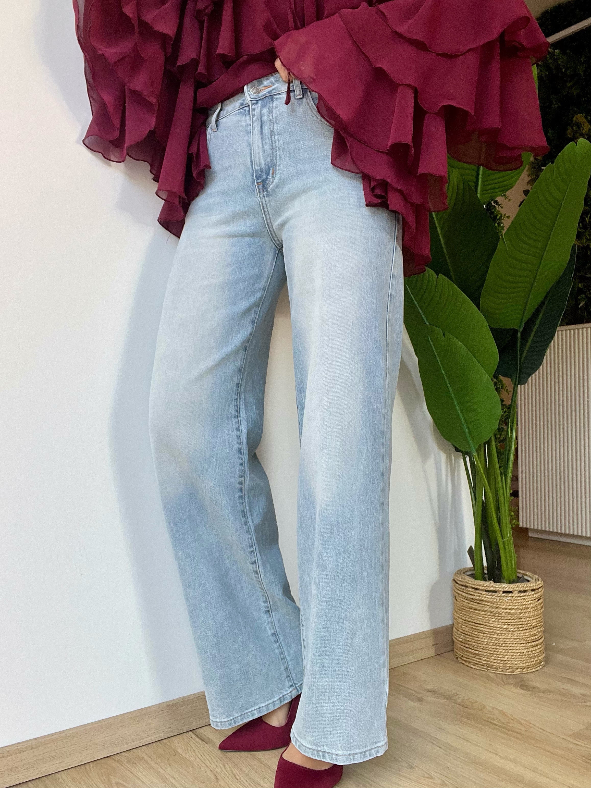 Jeans a palazzo lavaggio chiaro