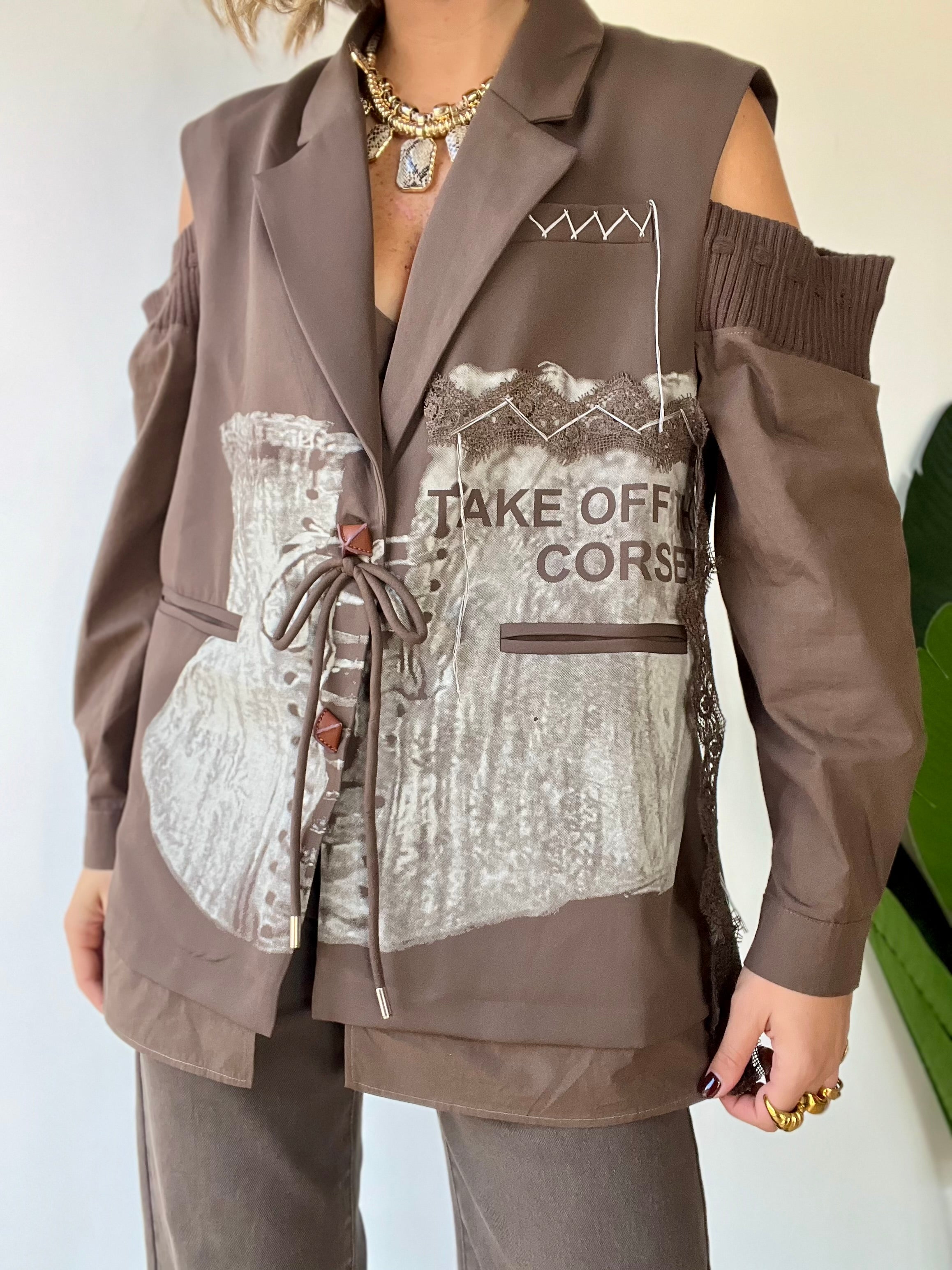 Blazer oversize con stampa e maniche camicia fango