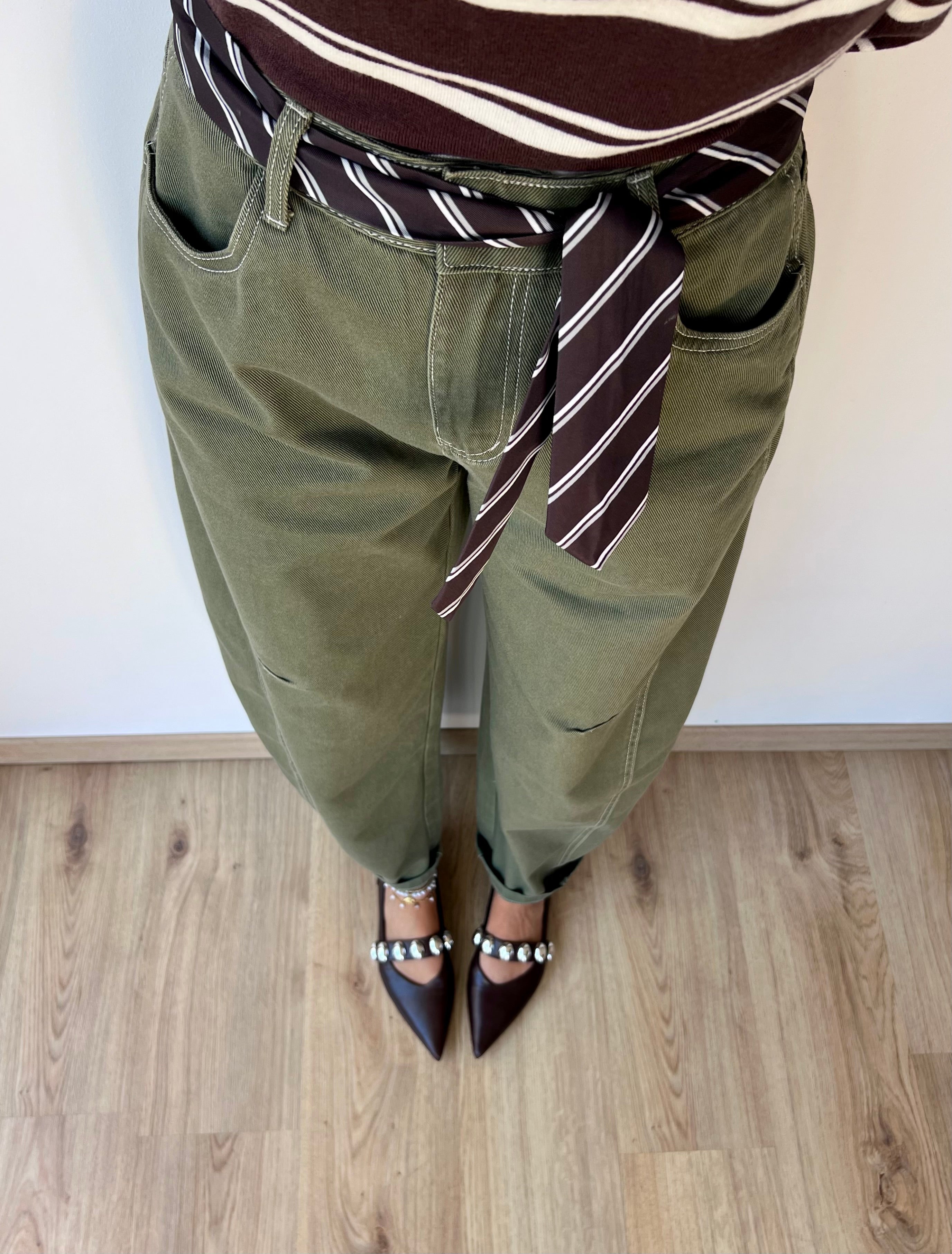 Jeans Verdone balloon con cintura a cravatta