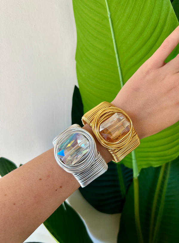 Bracciale intrecciato con pietra