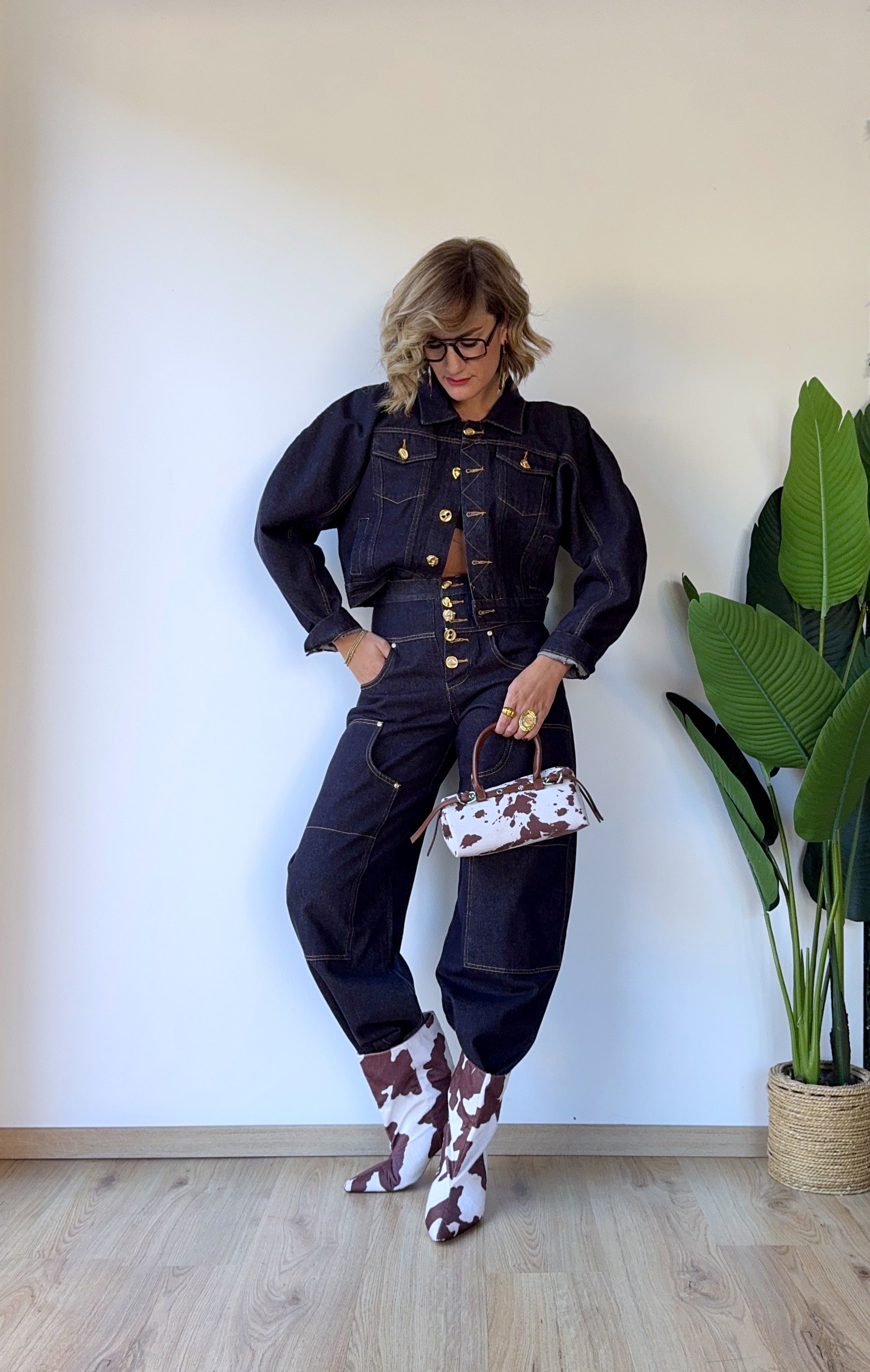 Giubbotto in denim con maniche a pallino