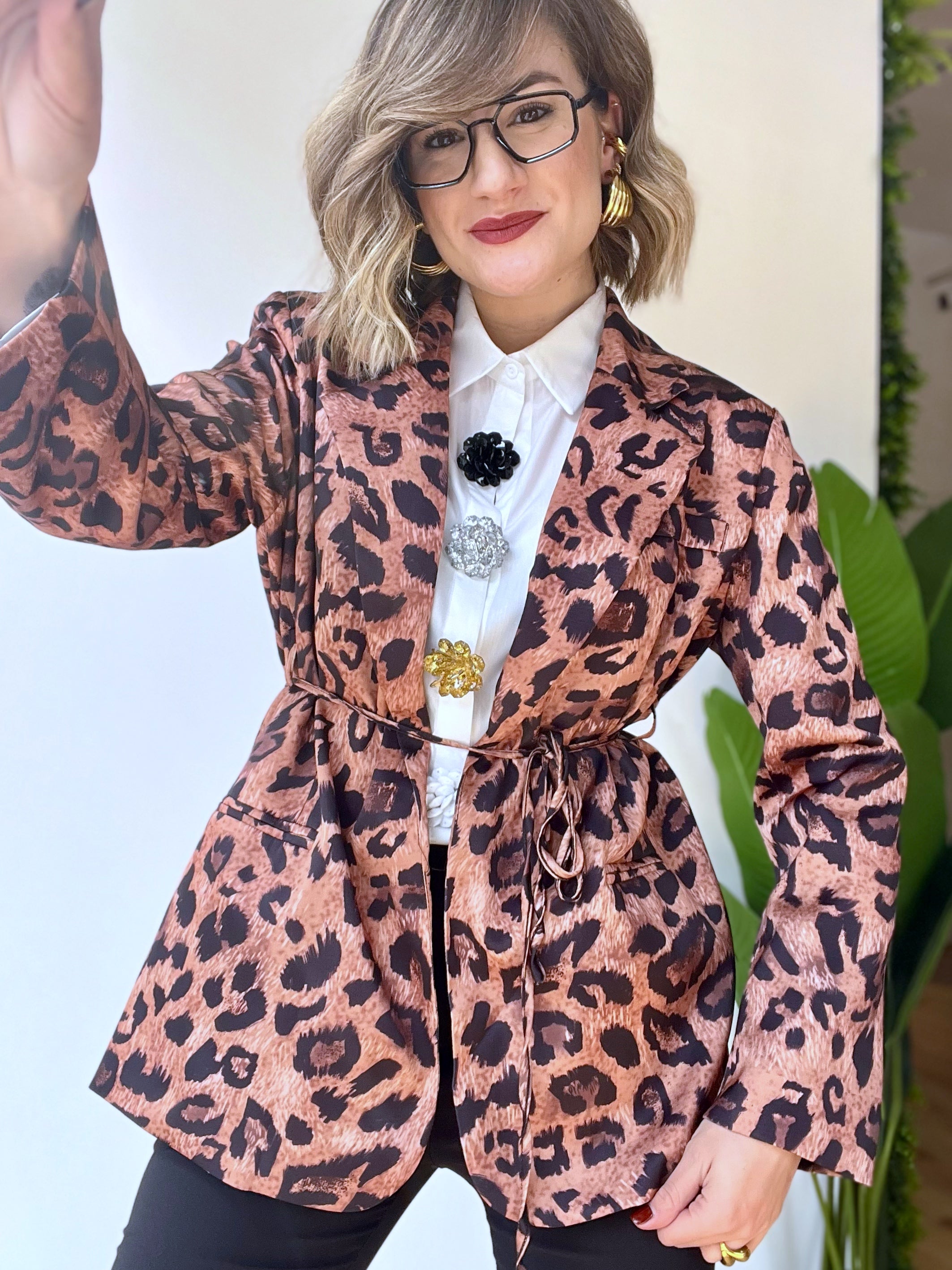 Camicia in cotone con bottoni gioiello