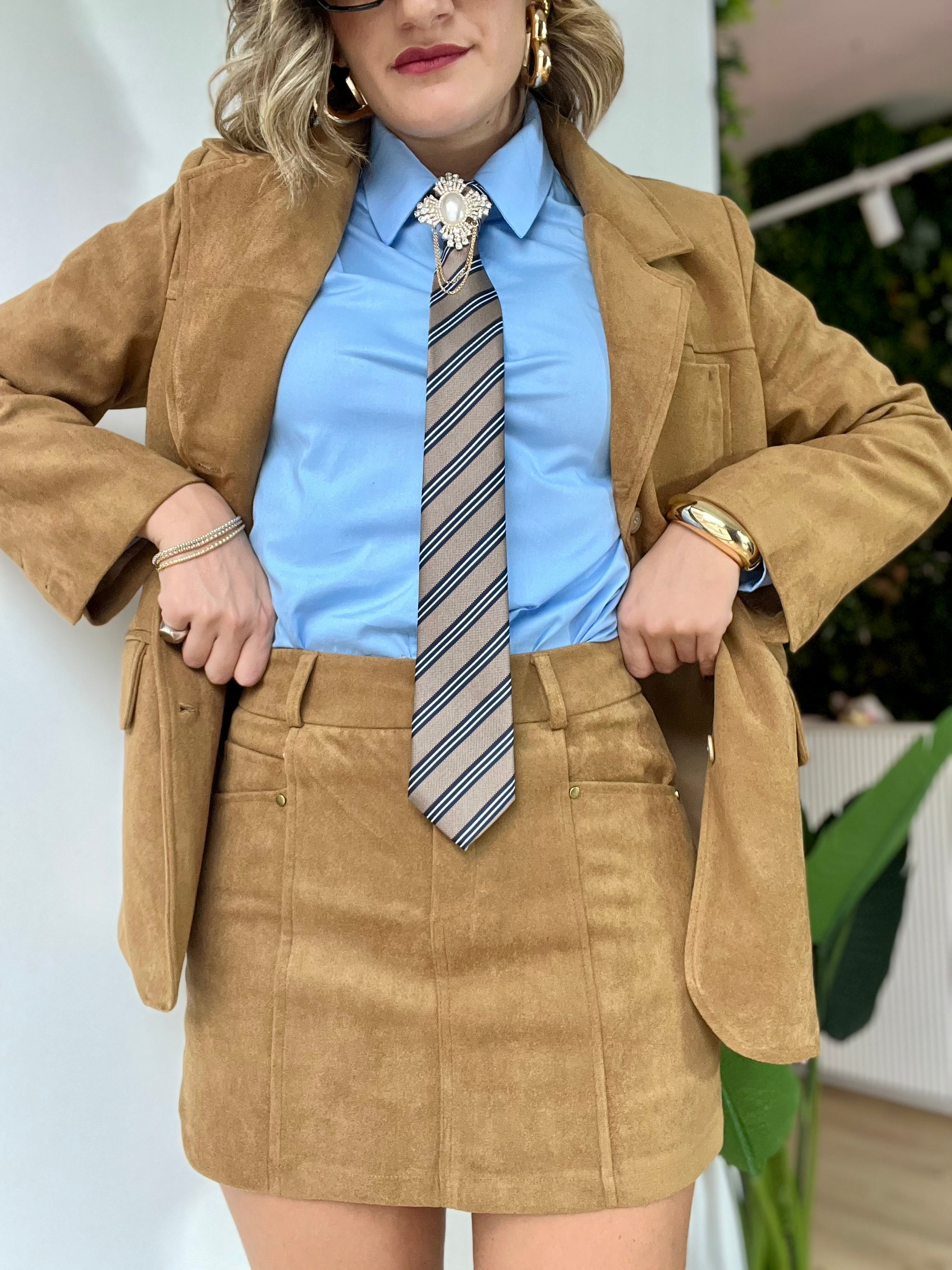 Coordinato in camoscio Blazer + minigonna CAMEL
