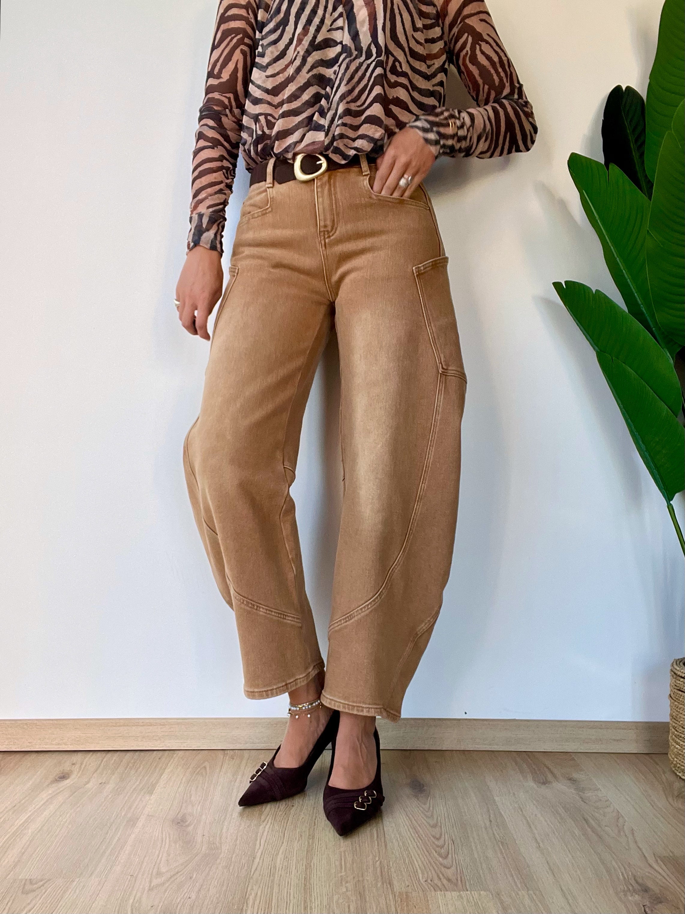 Jeans balloon cargo camel