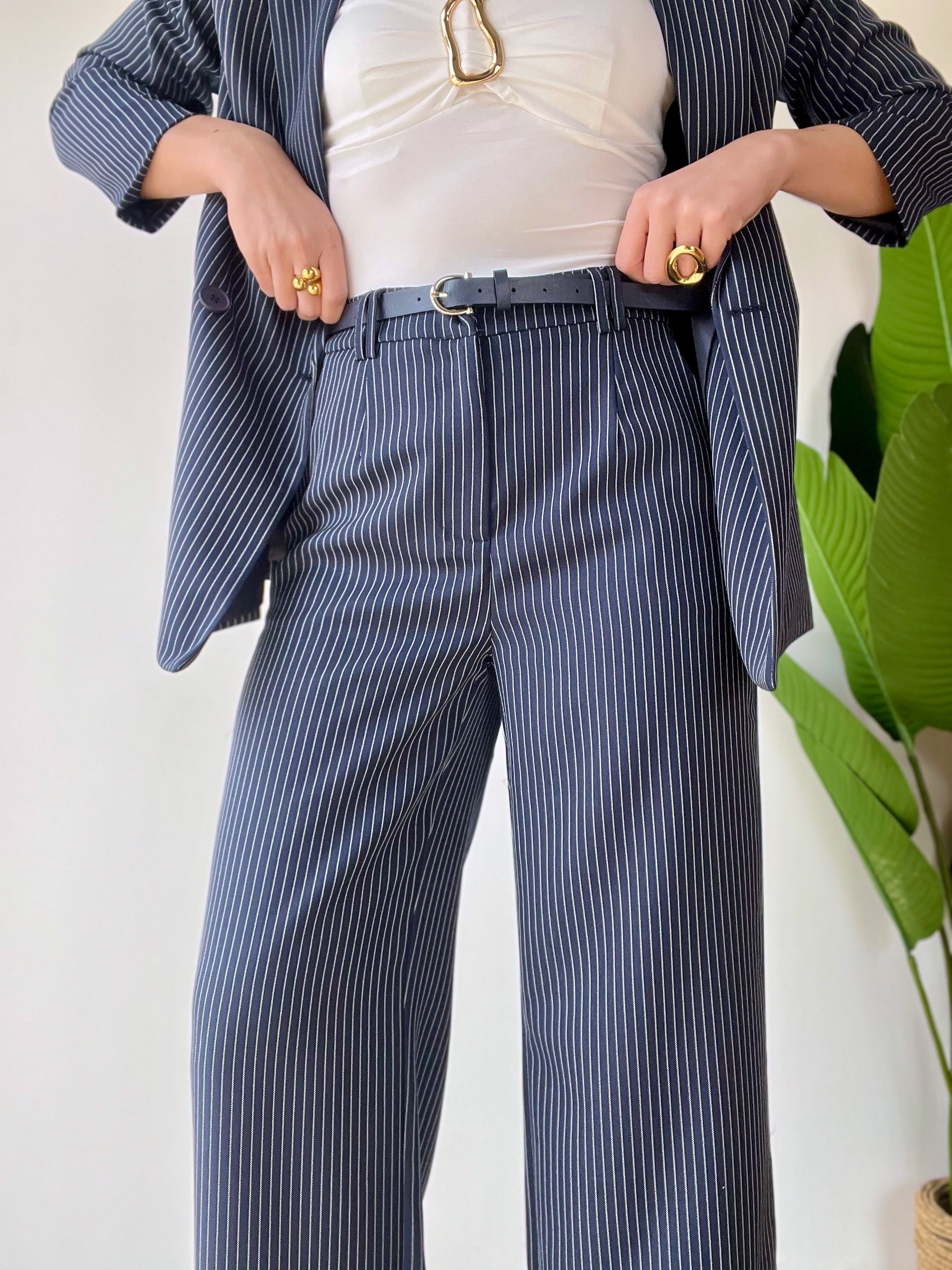 Tailleur gessato blu doppiopetto