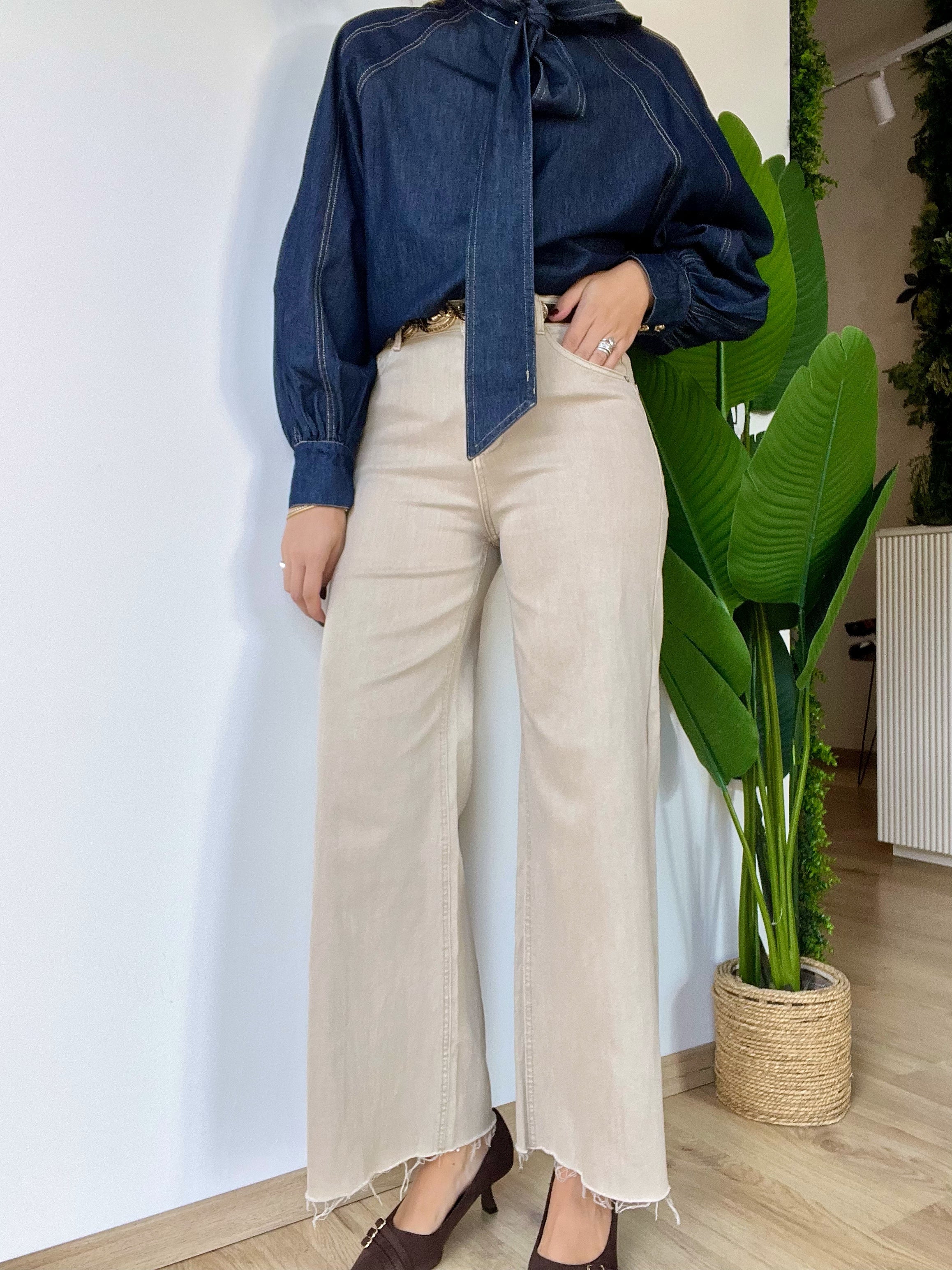 Jeans beige a palazzo