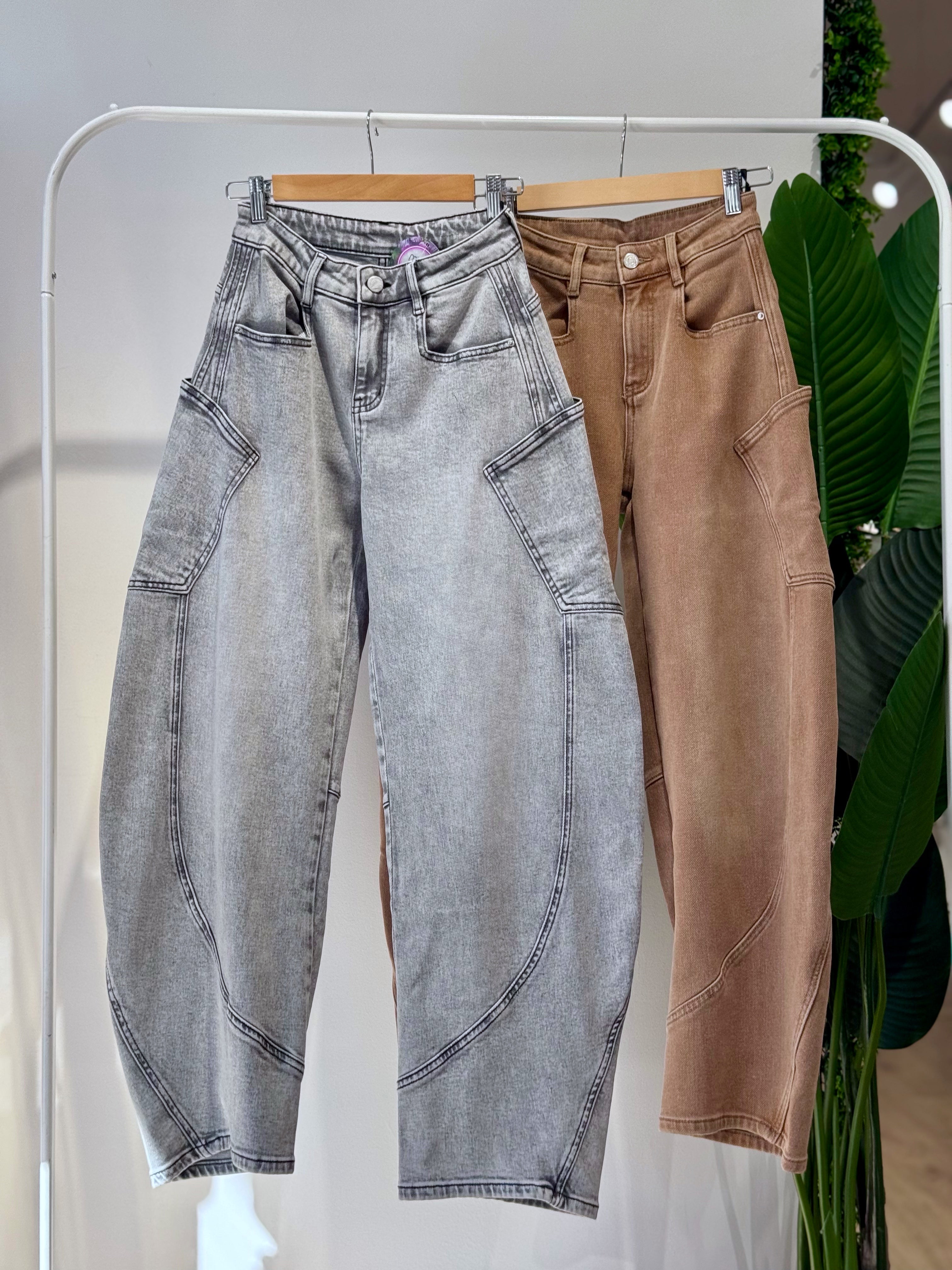Jeans balloon cargo camel