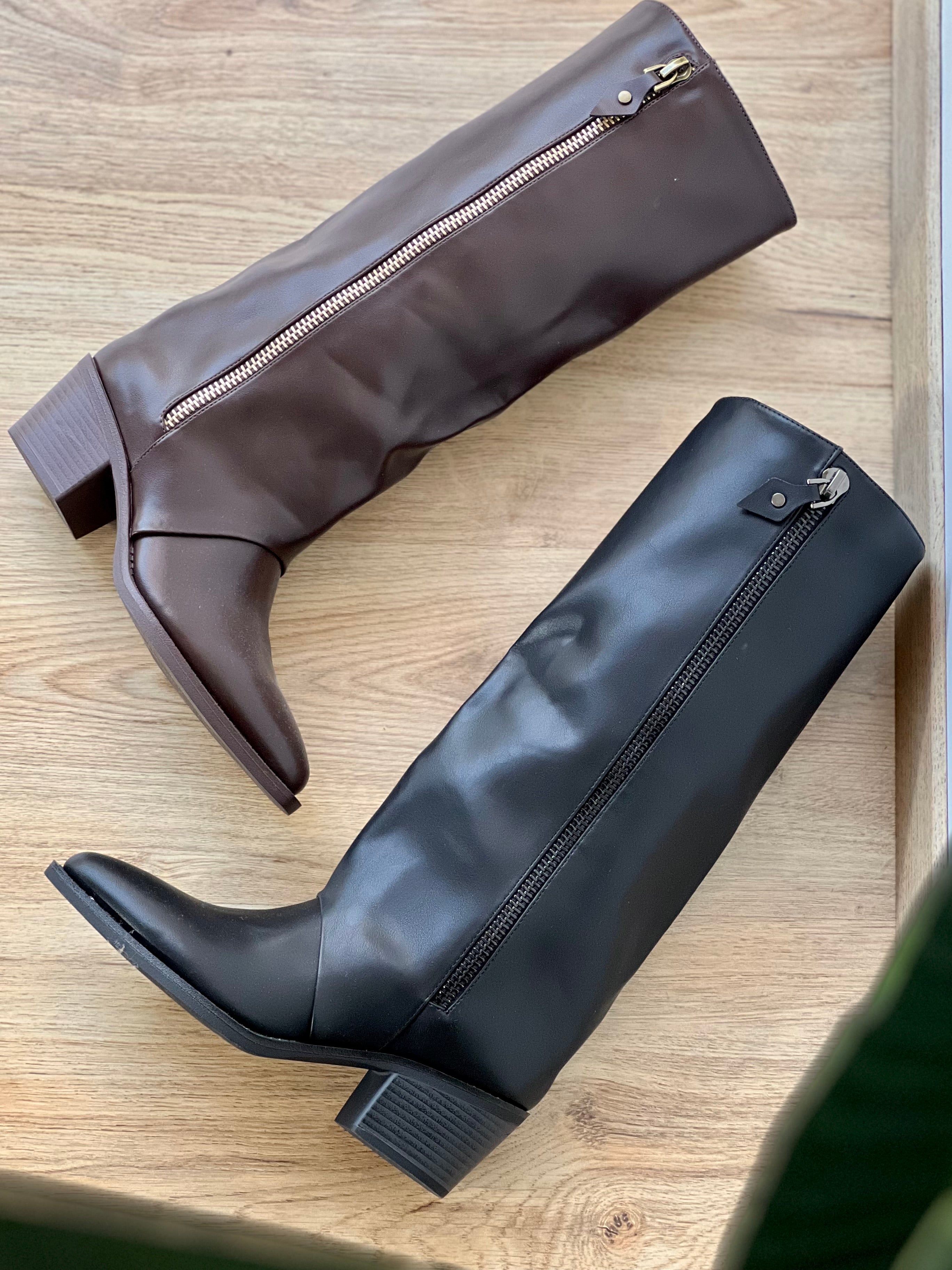 Texano in ecopelle con finta zip laterale
