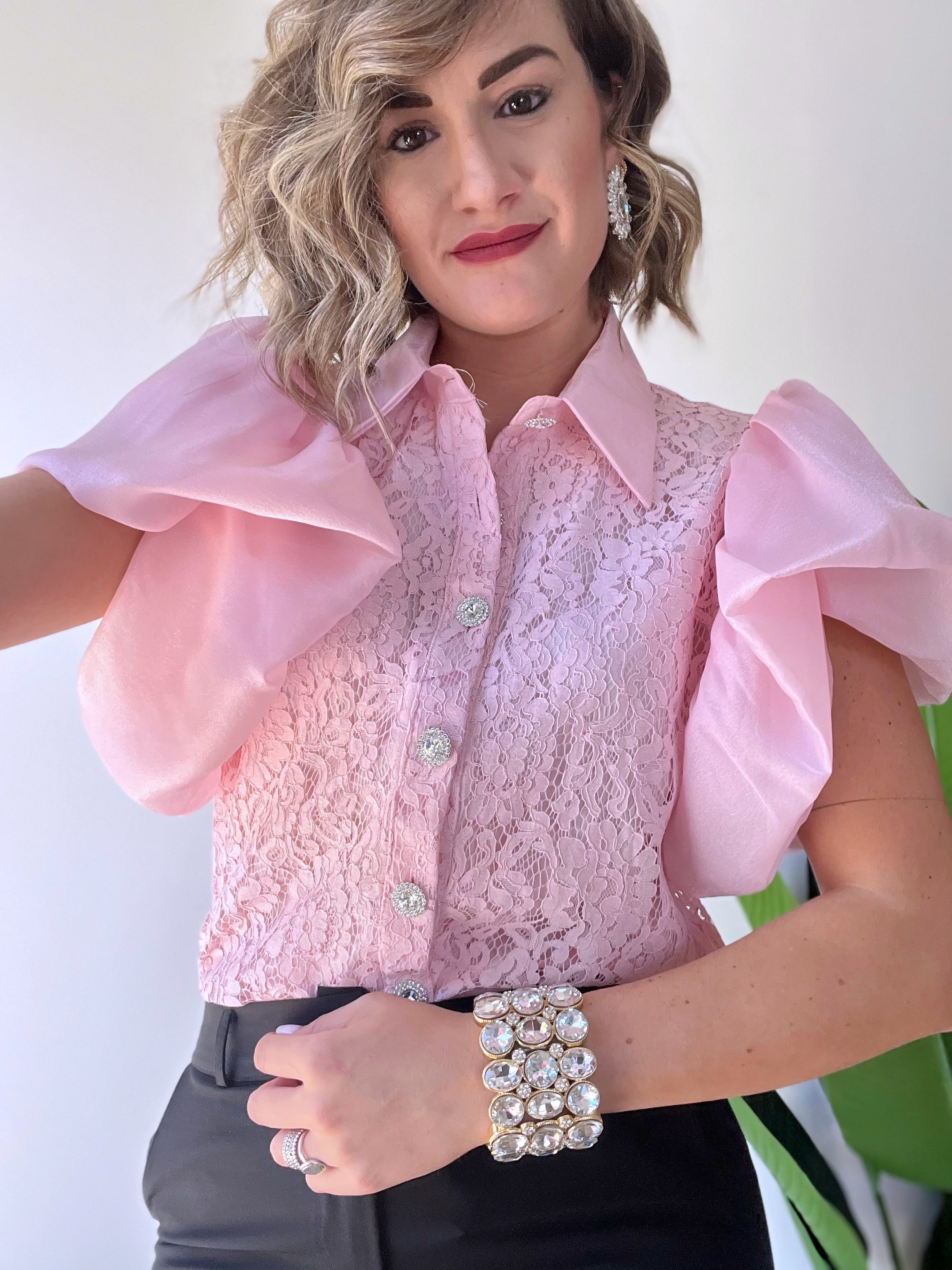 Camicia in pizzo con maniche a palloncino