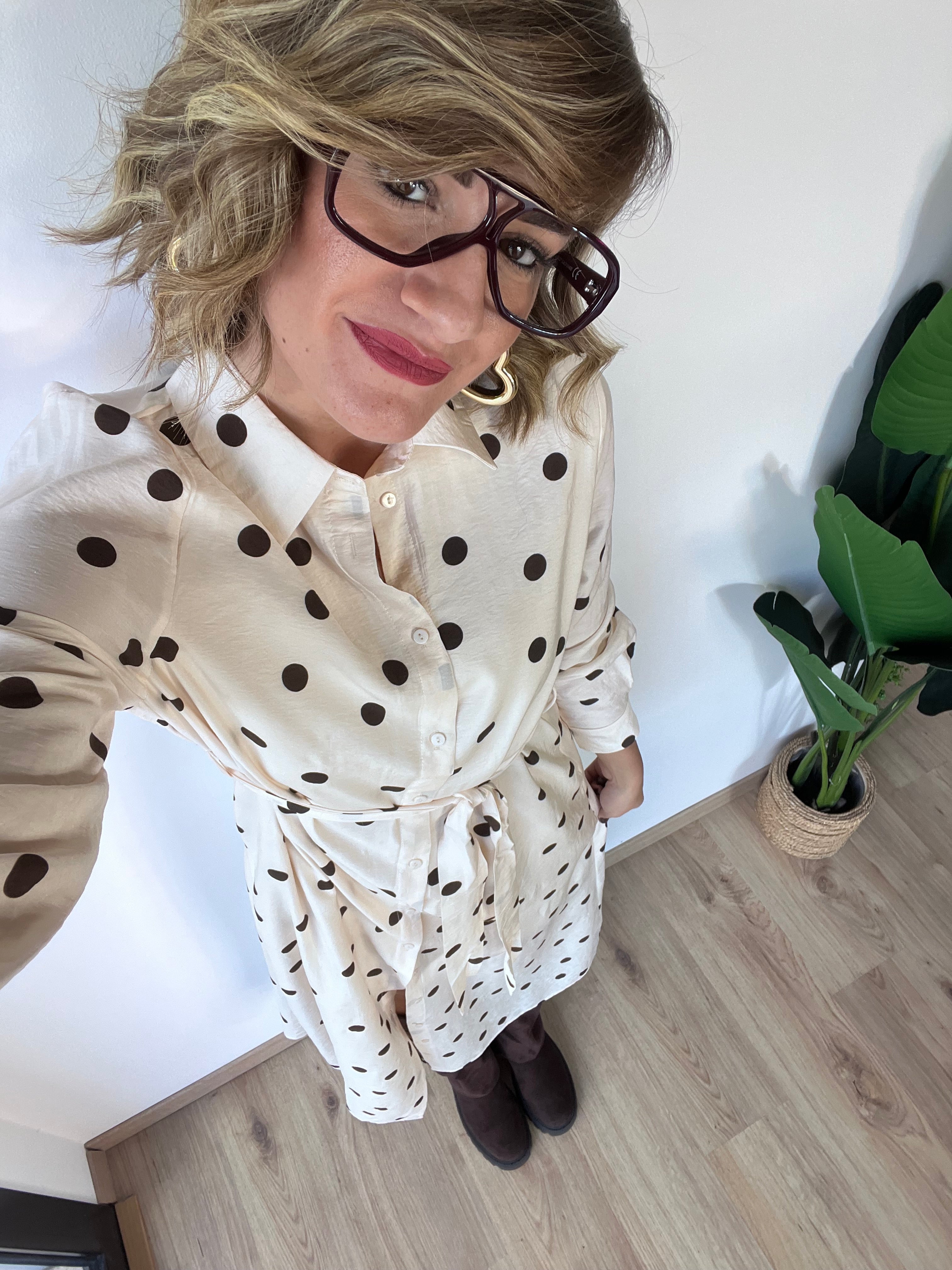 Vestito camicia beige con poi marrone