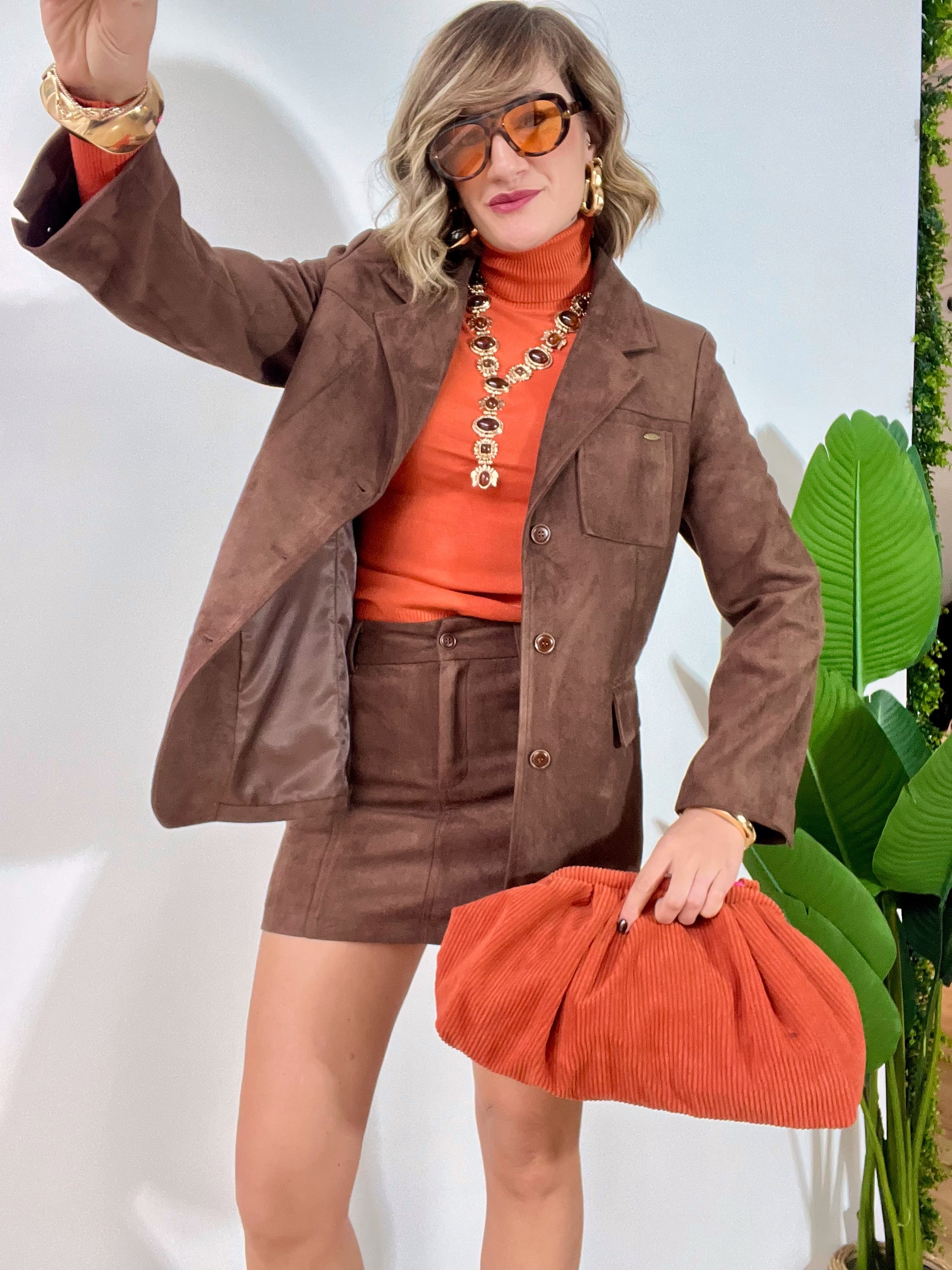 Coordinato in camoscio blazer + minigonna MORO