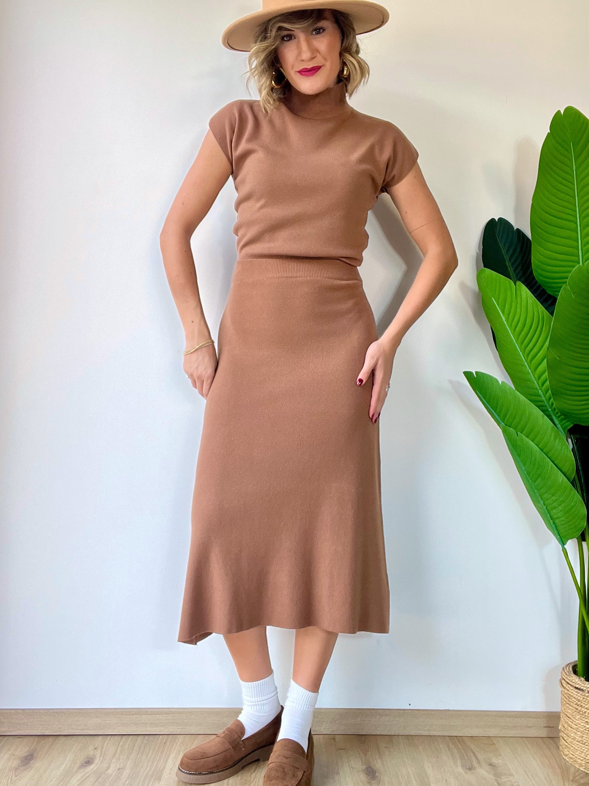 Coordinato in maglina gonna +maglia cammello