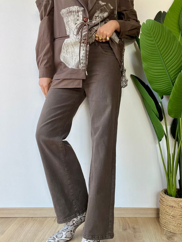 Jeans gamba dritta marrone scuro