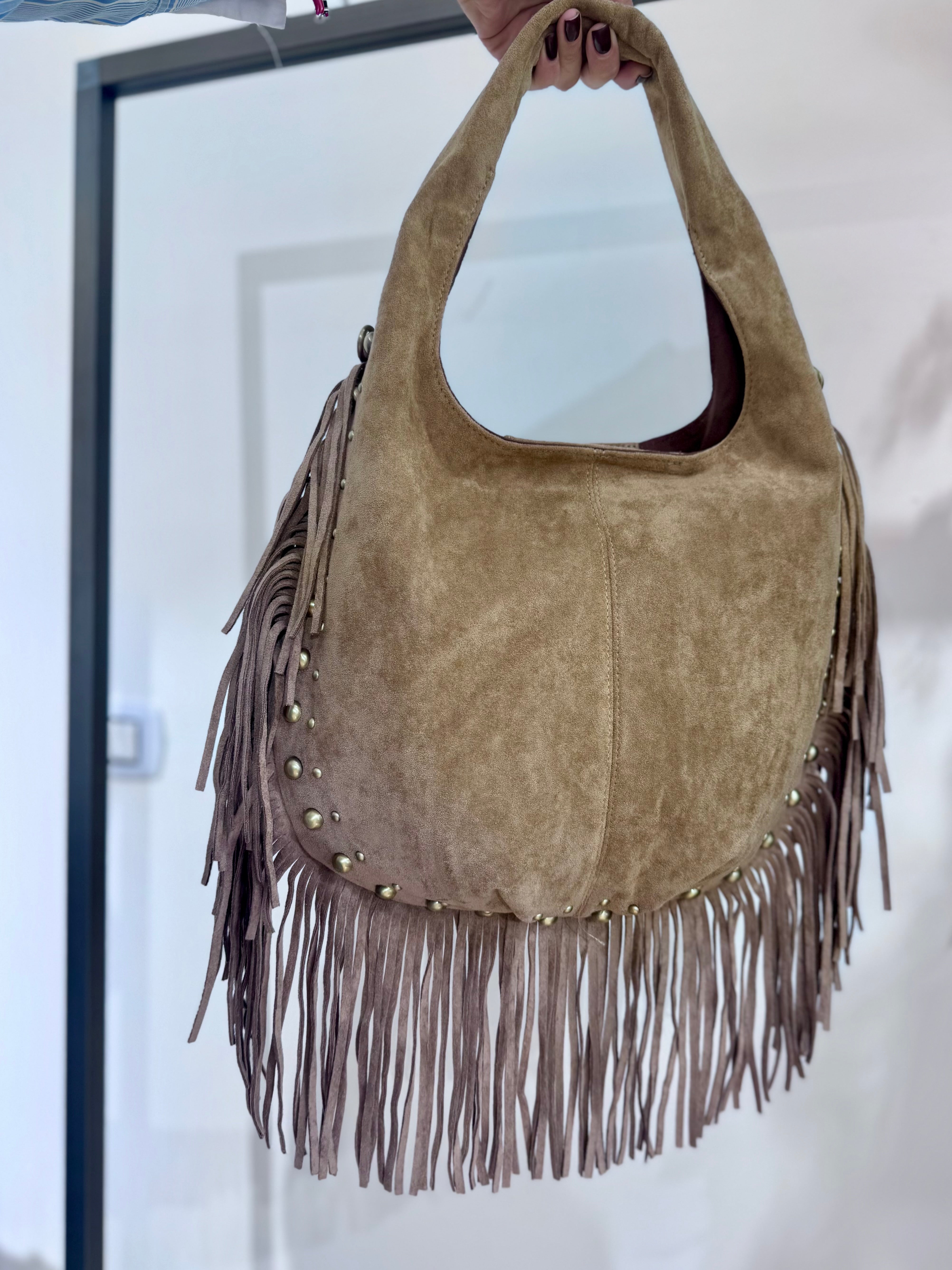 Borsa in camoscio con frange