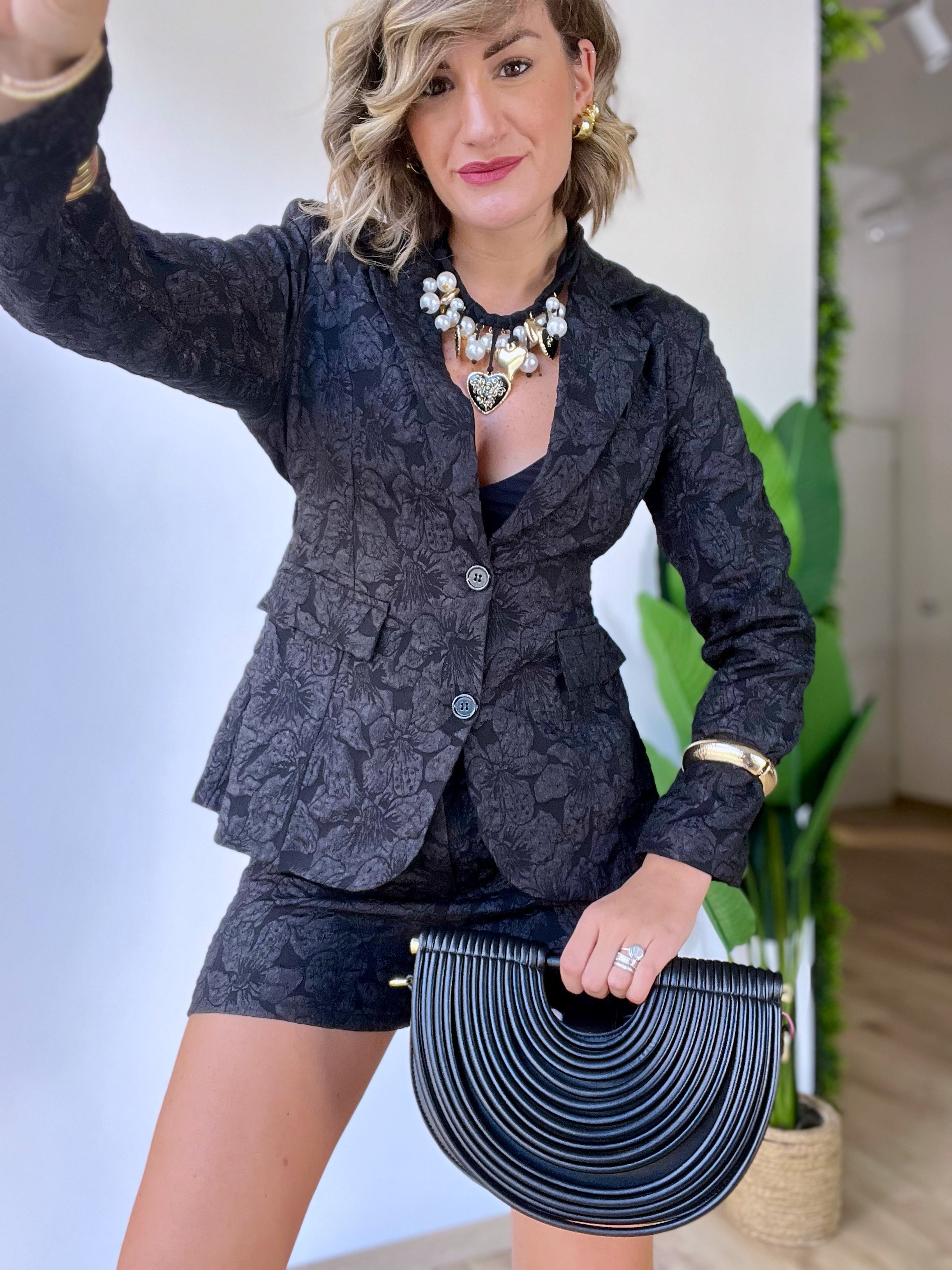 Completo blazer+ shorts damascato