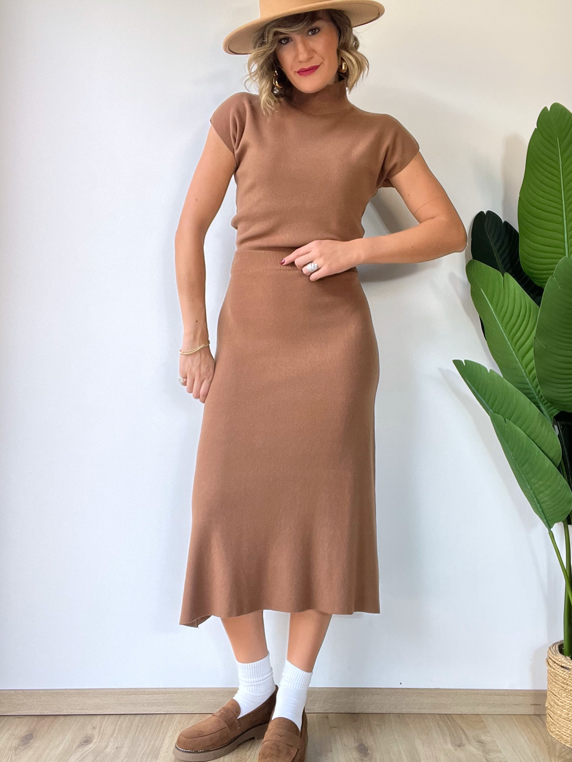 Coordinato in maglina gonna +maglia cammello