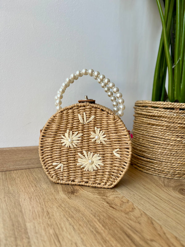 Pochette rigida in raffia con perle