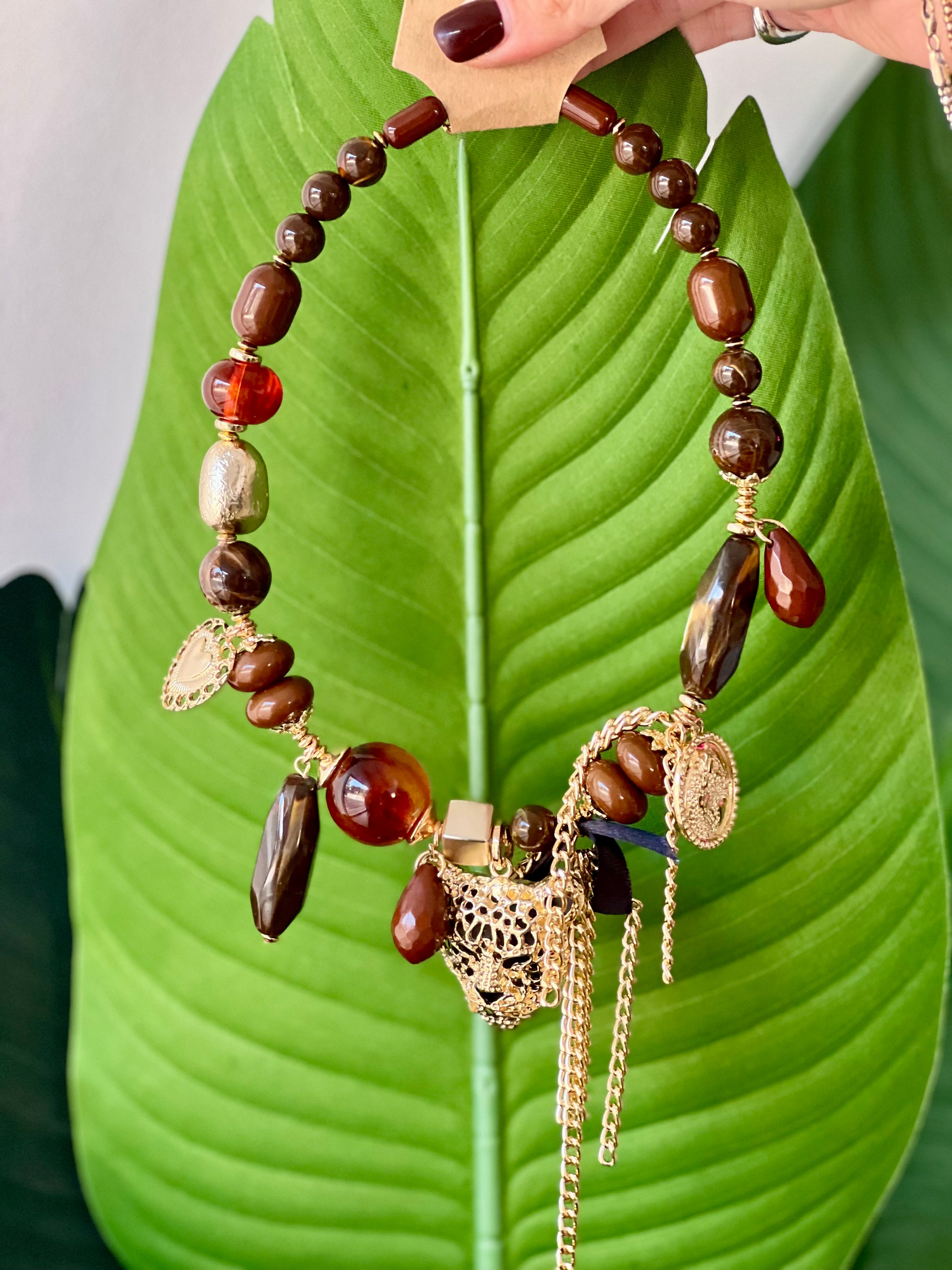 Collana girocollo con tigre