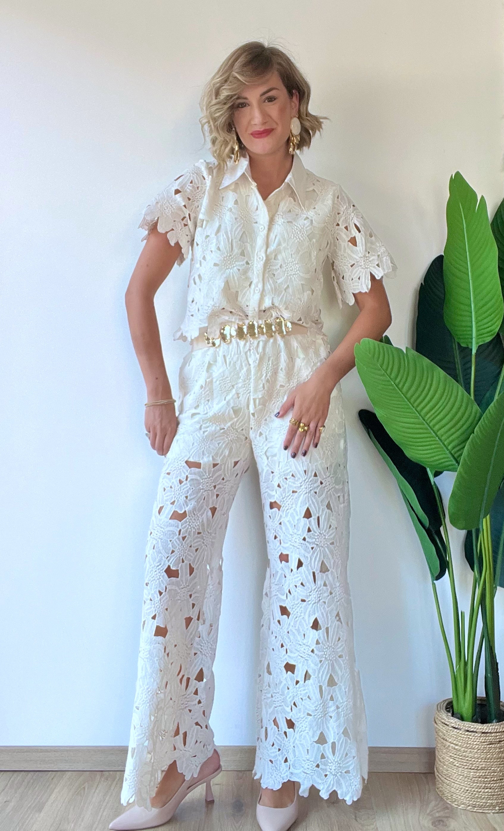 Coordinato con pantalone in pizzo beige