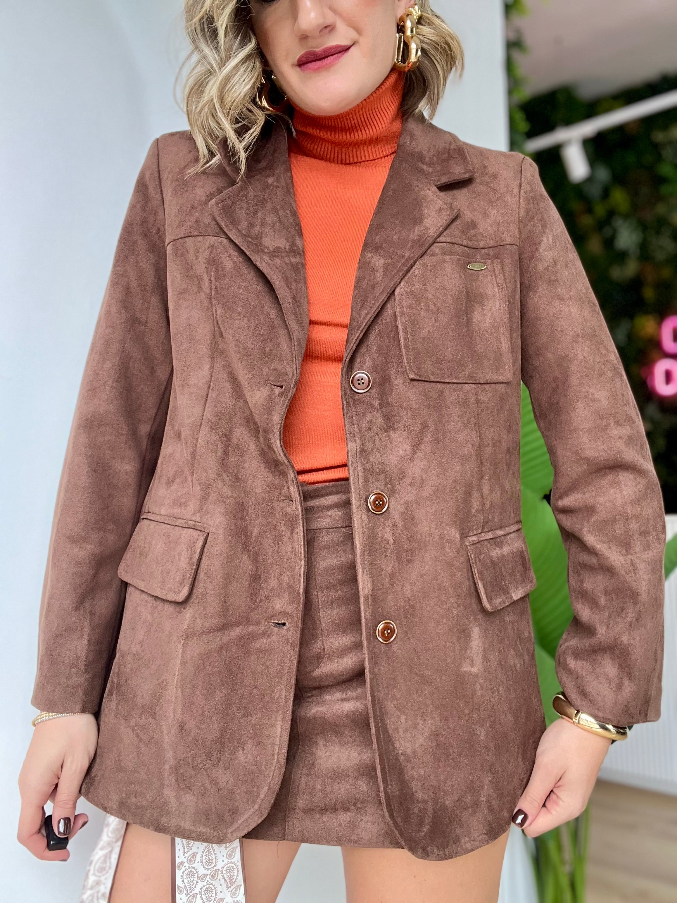 Coordinato in camoscio blazer + minigonna MORO