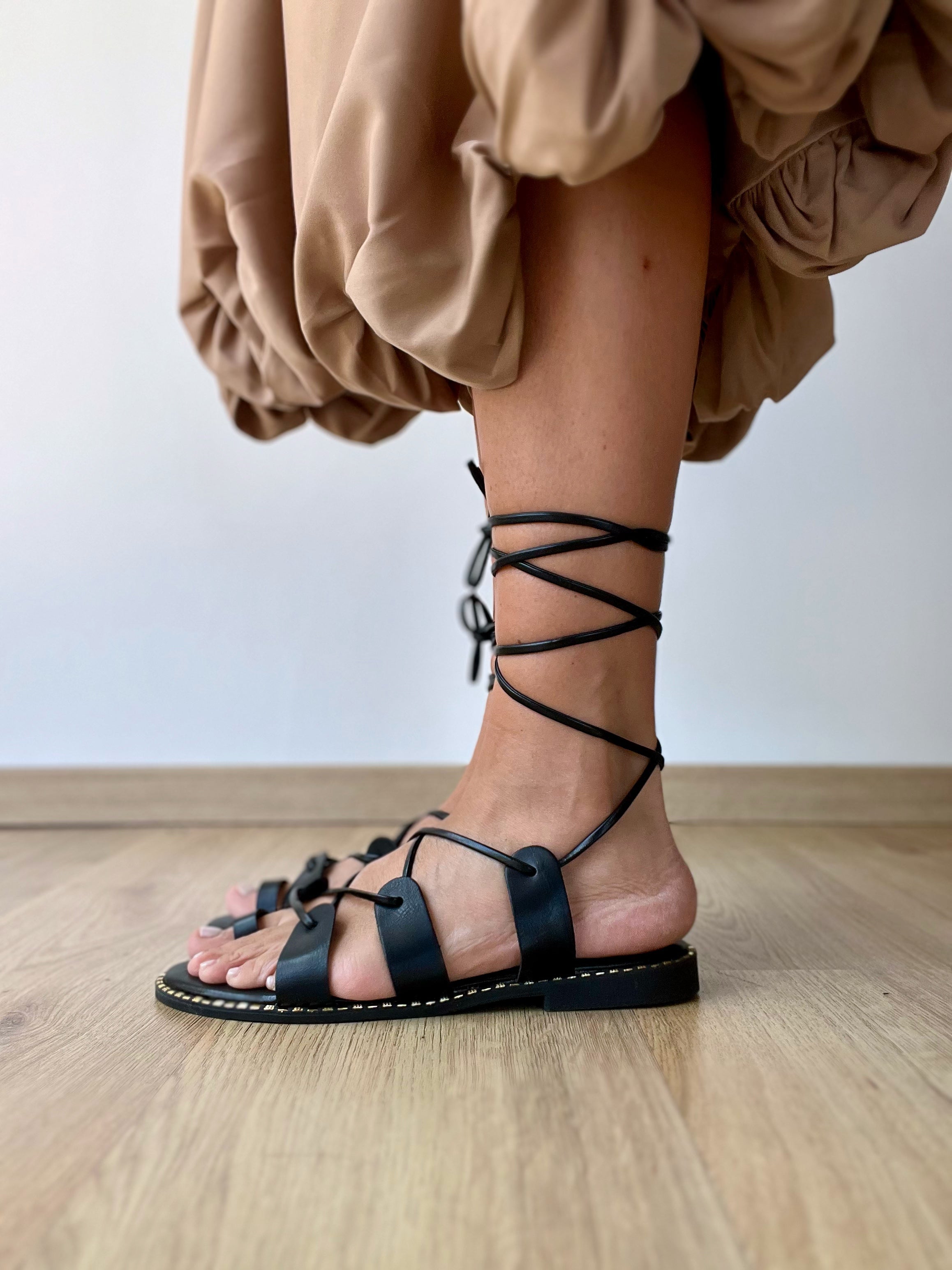 Sandalo alla schiava nero