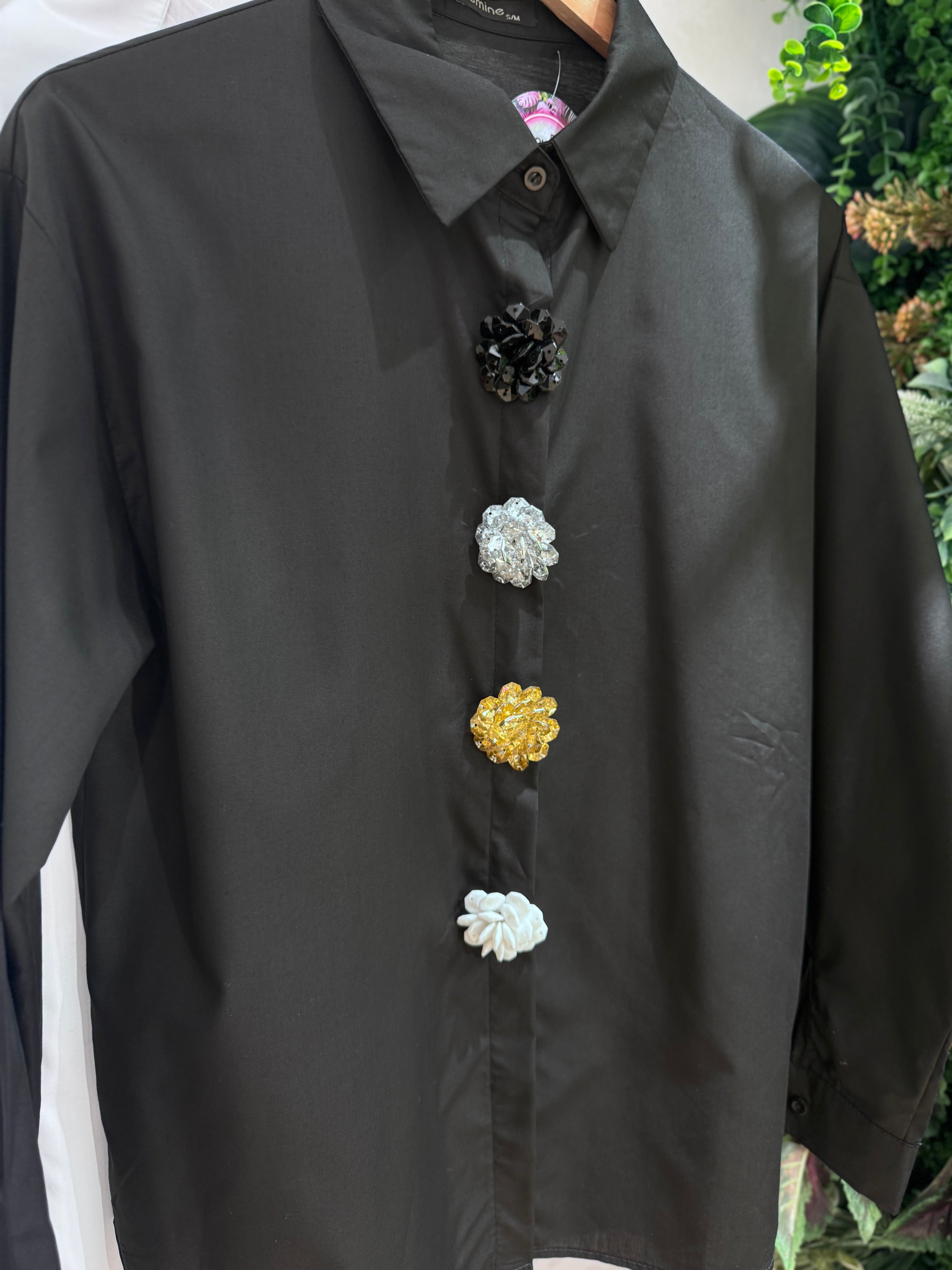 Camicia in cotone con bottoni gioiello