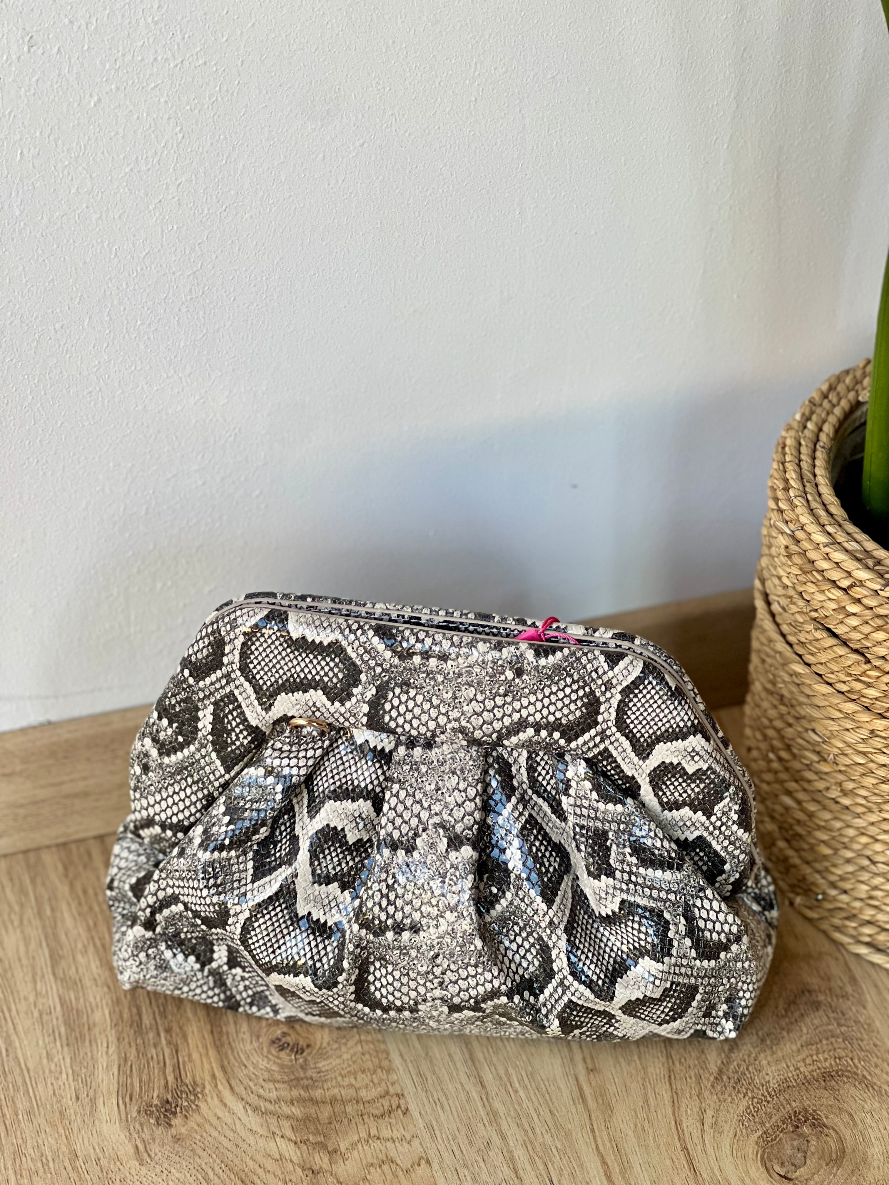 Pochette pitonata